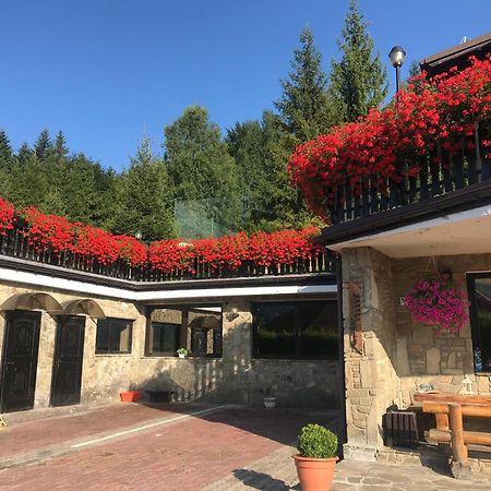 Eden Szczyrk Bed and Breakfast Buitenkant foto