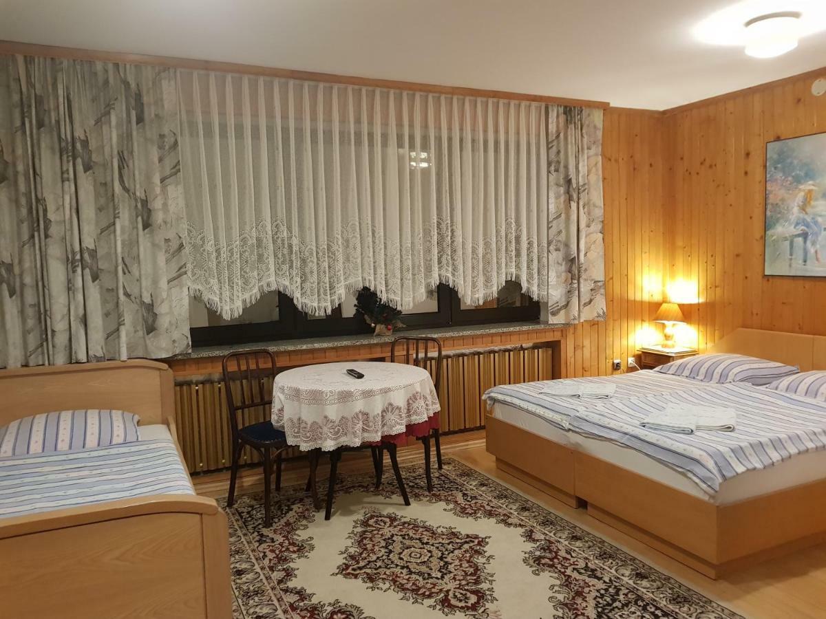 Eden Szczyrk Bed and Breakfast Buitenkant foto