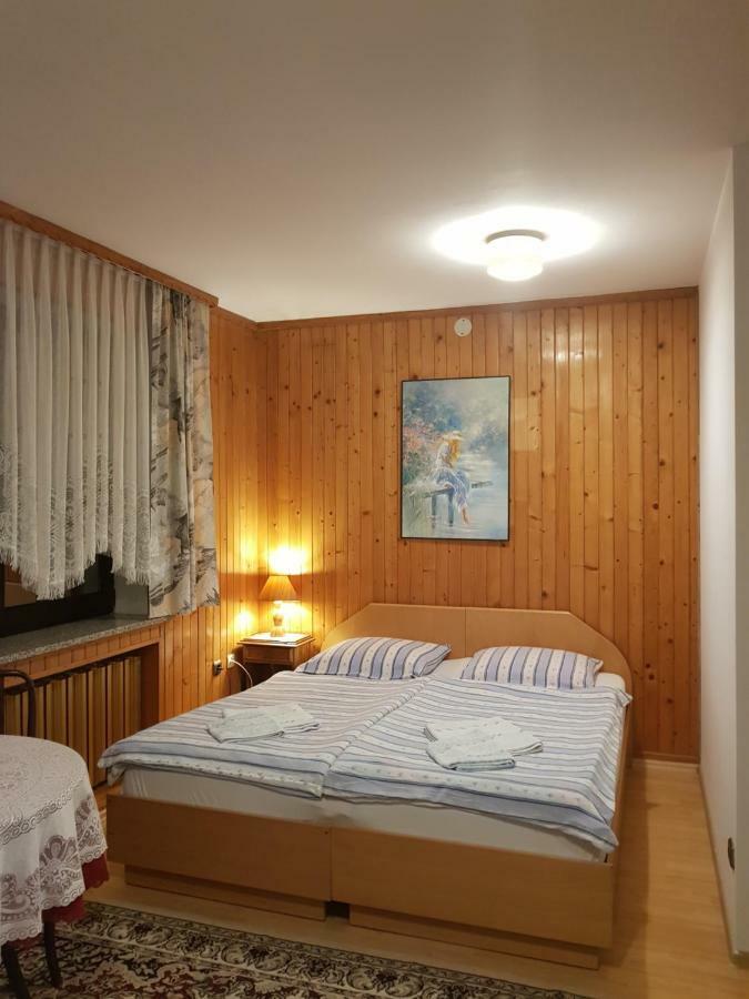 Eden Szczyrk Bed and Breakfast Buitenkant foto