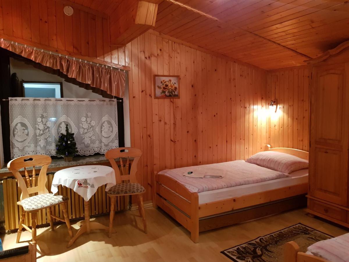 Eden Szczyrk Bed and Breakfast Buitenkant foto
